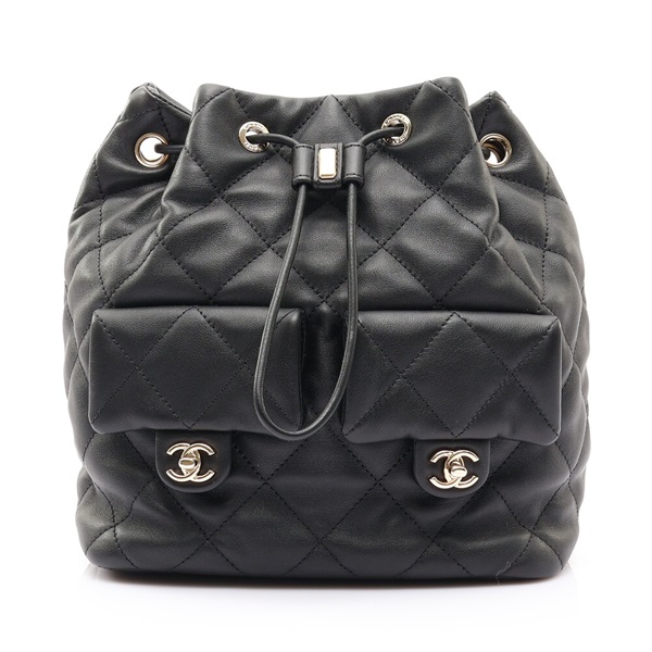 黑色 菱格紋 羊皮 Two Pocket Drawstring 後背包【CHANEL 香奈兒】 AS4342