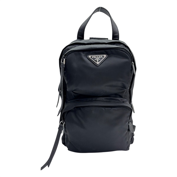 黑色 尼龍 RE-Nylon 斜背包 【PRADA 普拉達】 1BZ026