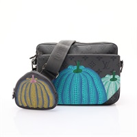 原花 x YK Eclipse Reverse Pumpkin Trio Messenger 肩背包【LOUIS VUITTON LV 路易威登】 M46435