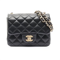 CHANEL 香奈兒 Mini Classic 鏈條 肩背包 黑色 菱格紋 羊皮 金釦 A35200